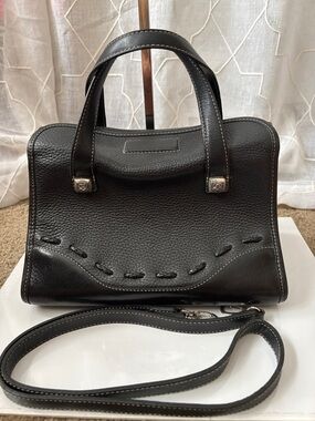 Brighton Pebble Leather Bag with Smooth Leather Detail and Detachable Strap